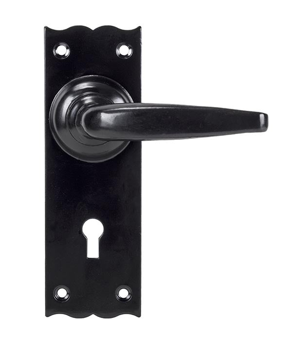 Oak Lever Lock Set