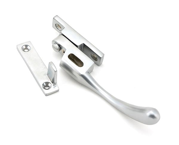 Right-Handed Night-Vent Locking Peardrop Fastener