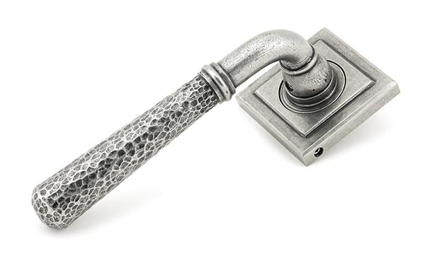 Hammered Newbury Lever on Rose Set Square Rose (Sprung)