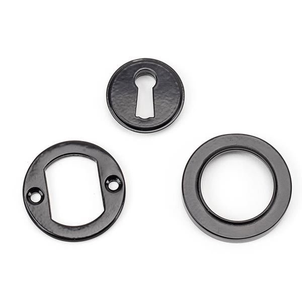 Round Escutcheon Plain