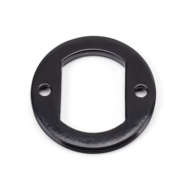 Round Escutcheon Plain