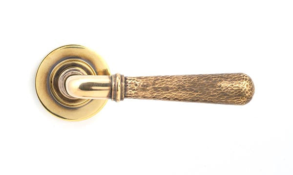 Hammered Newbury Lever on Rose Set Plain Rose (Sprung)