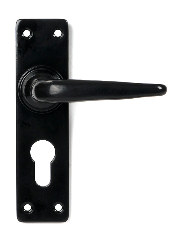 Smooth Lever Euro Lock Set