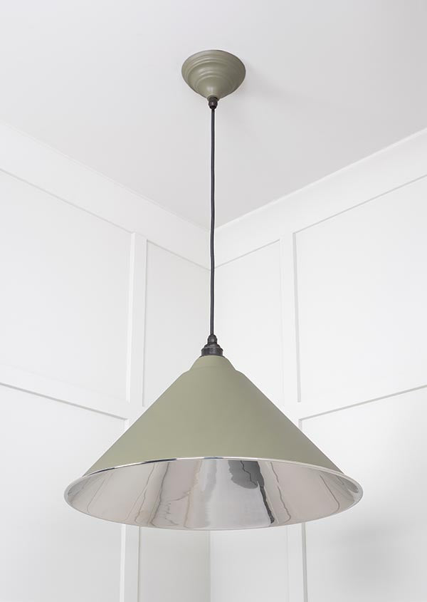 Smooth Nickel Hockley Pendant