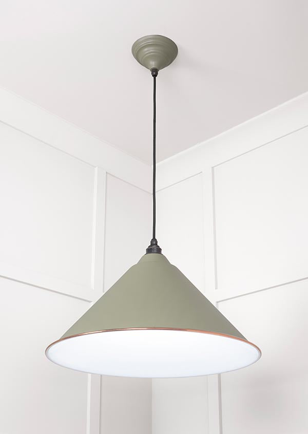 White Gloss Hockley Pendant