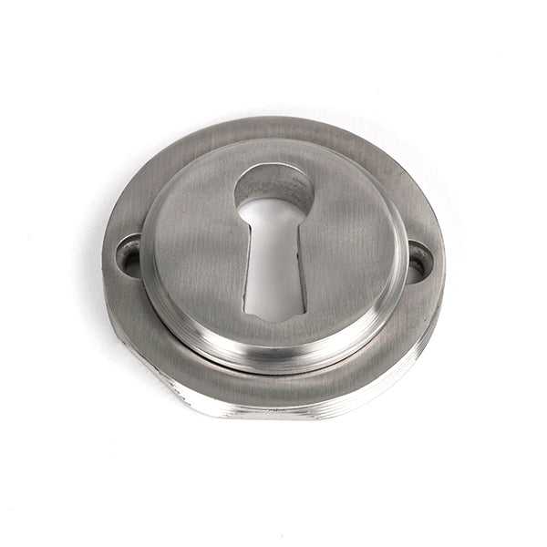 Round Escutcheon Plain