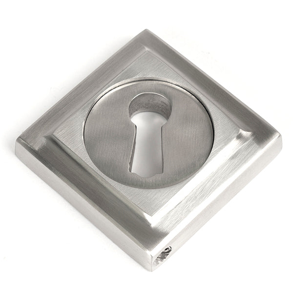 Round Escutcheon Square