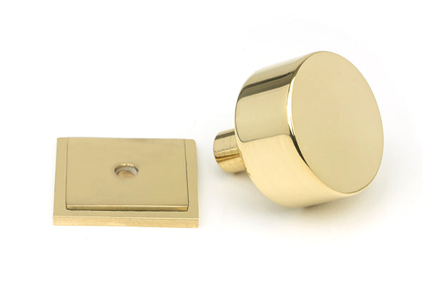 32mm Kelso Cabinet Knob Square Rose