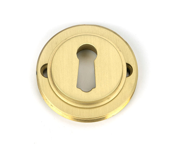 Round Escutcheon Plain