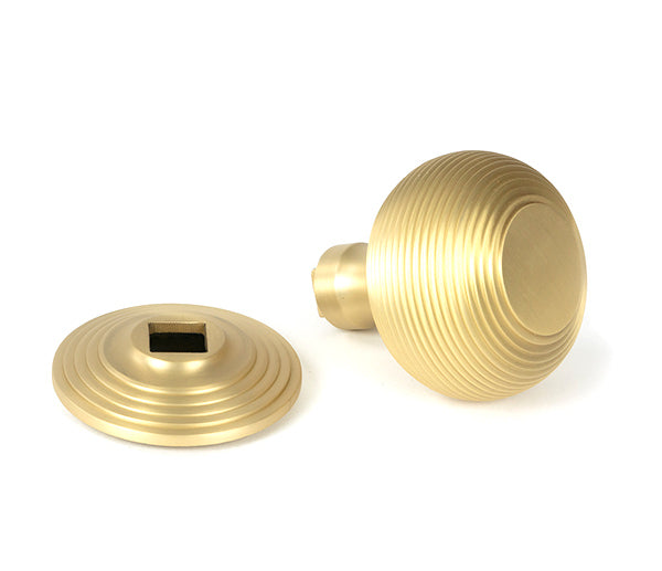 Beehive Centre Door Knob