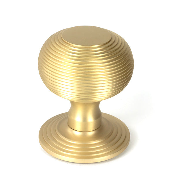 Beehive Centre Door Knob