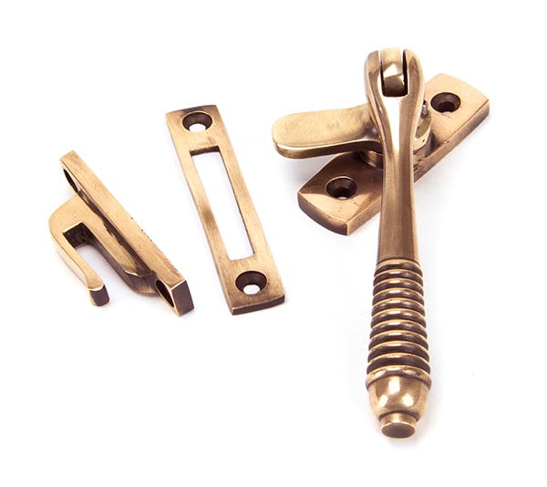 Locking Reeded Fastener