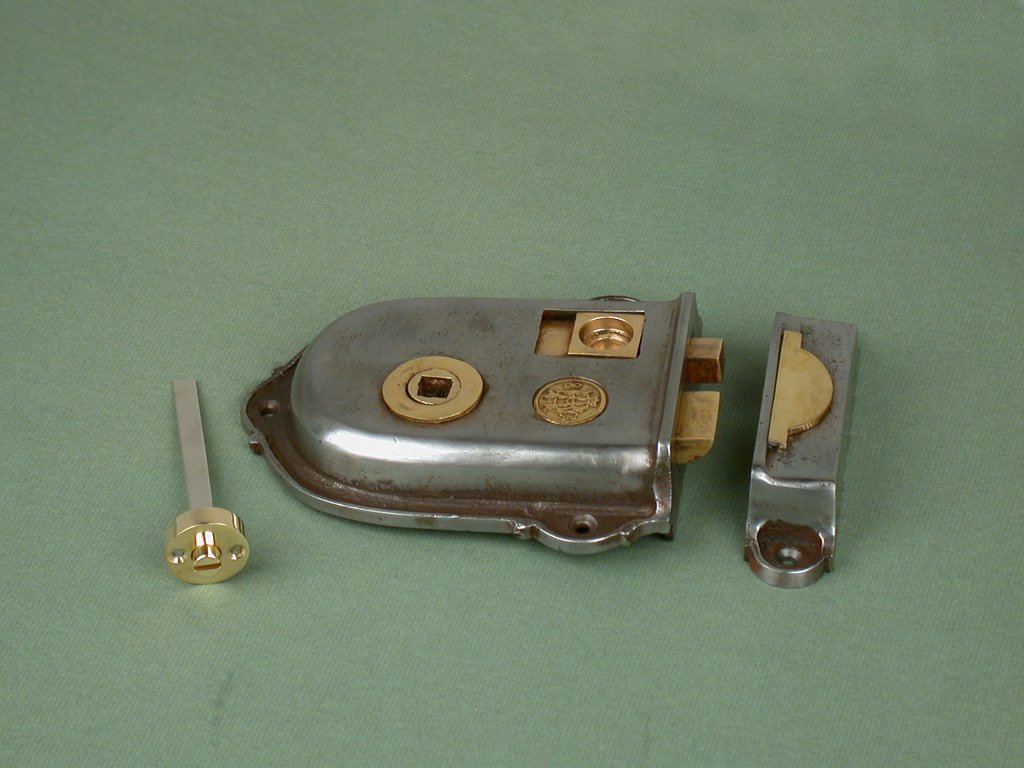 Cromwell Rim Latch